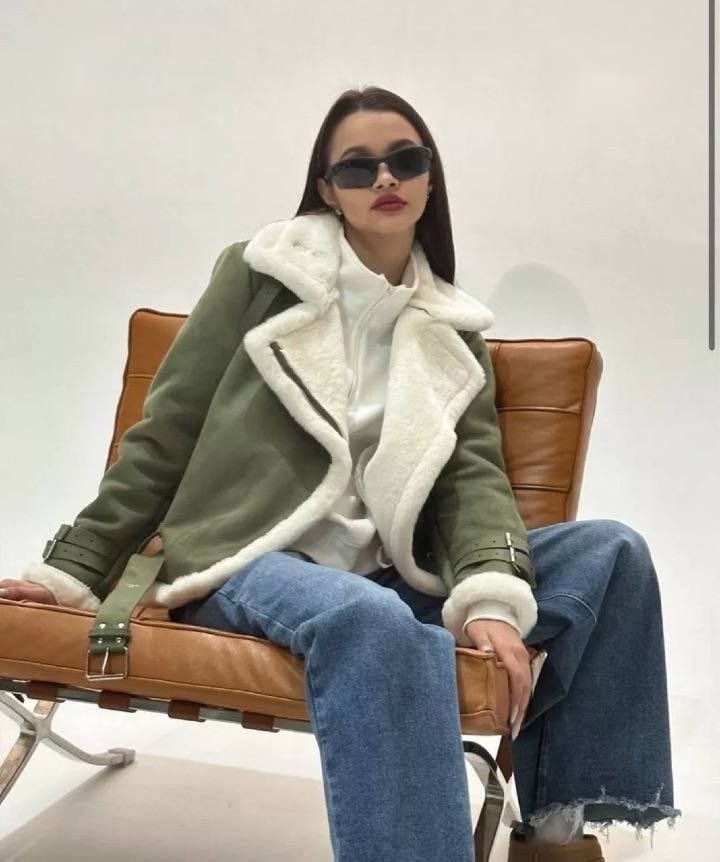 женская дубленка,зеленая куртка-дубленка с меховой отделкой,зеленая дубленка,дубленка авиатор зара,дубленка
