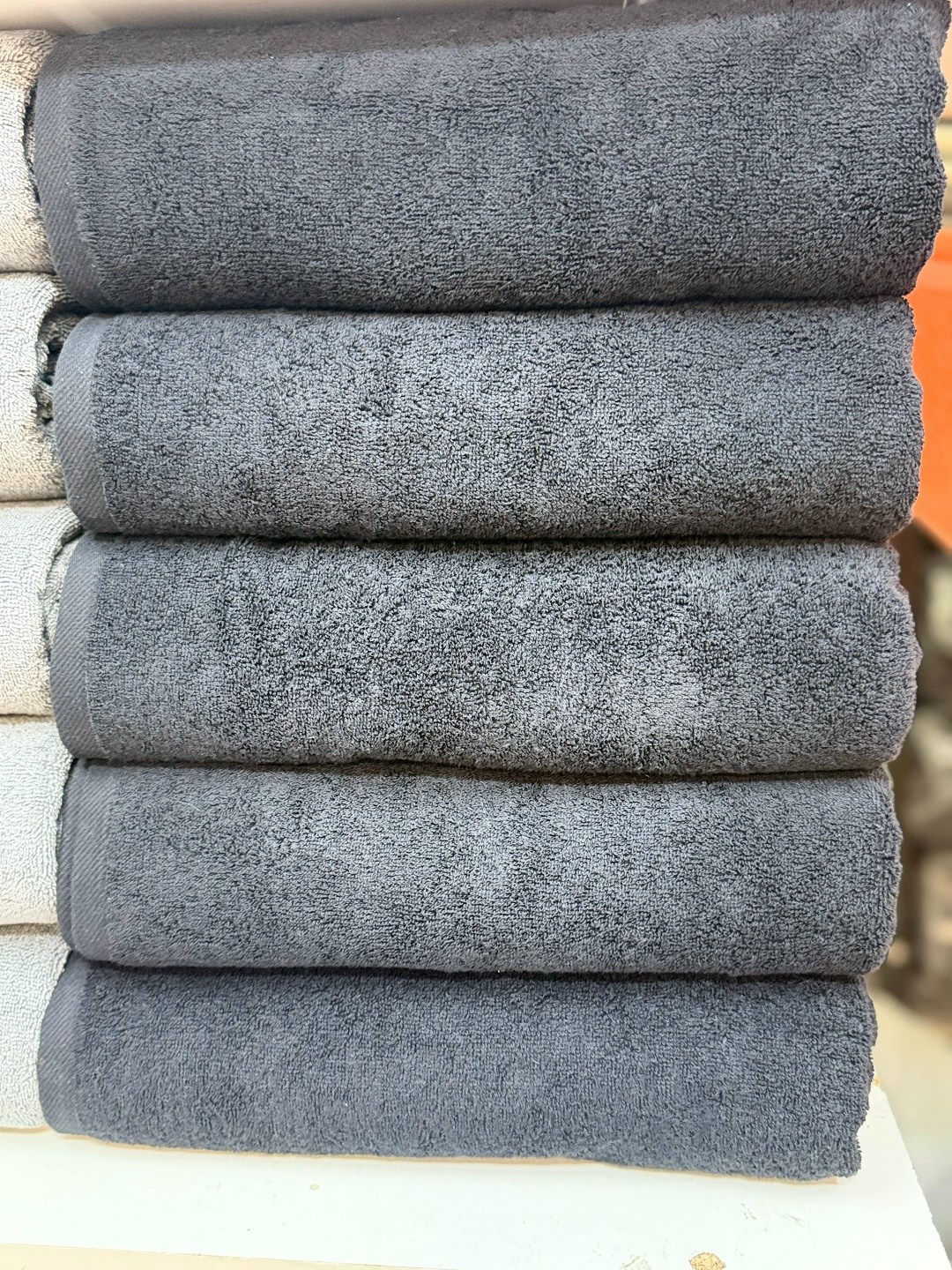 черное махровое полотенце,полотенце черное,микрофибра полотенце,полотенце из микрофибры черное,полотенца из микрофибры