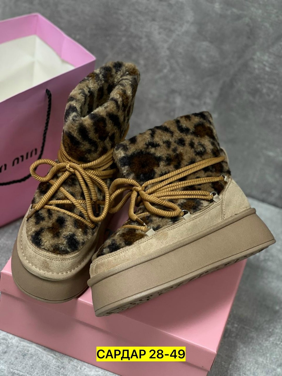 женские угги,угги зимние с мехом на завязках valentina wang,,дутики, женская зимняя