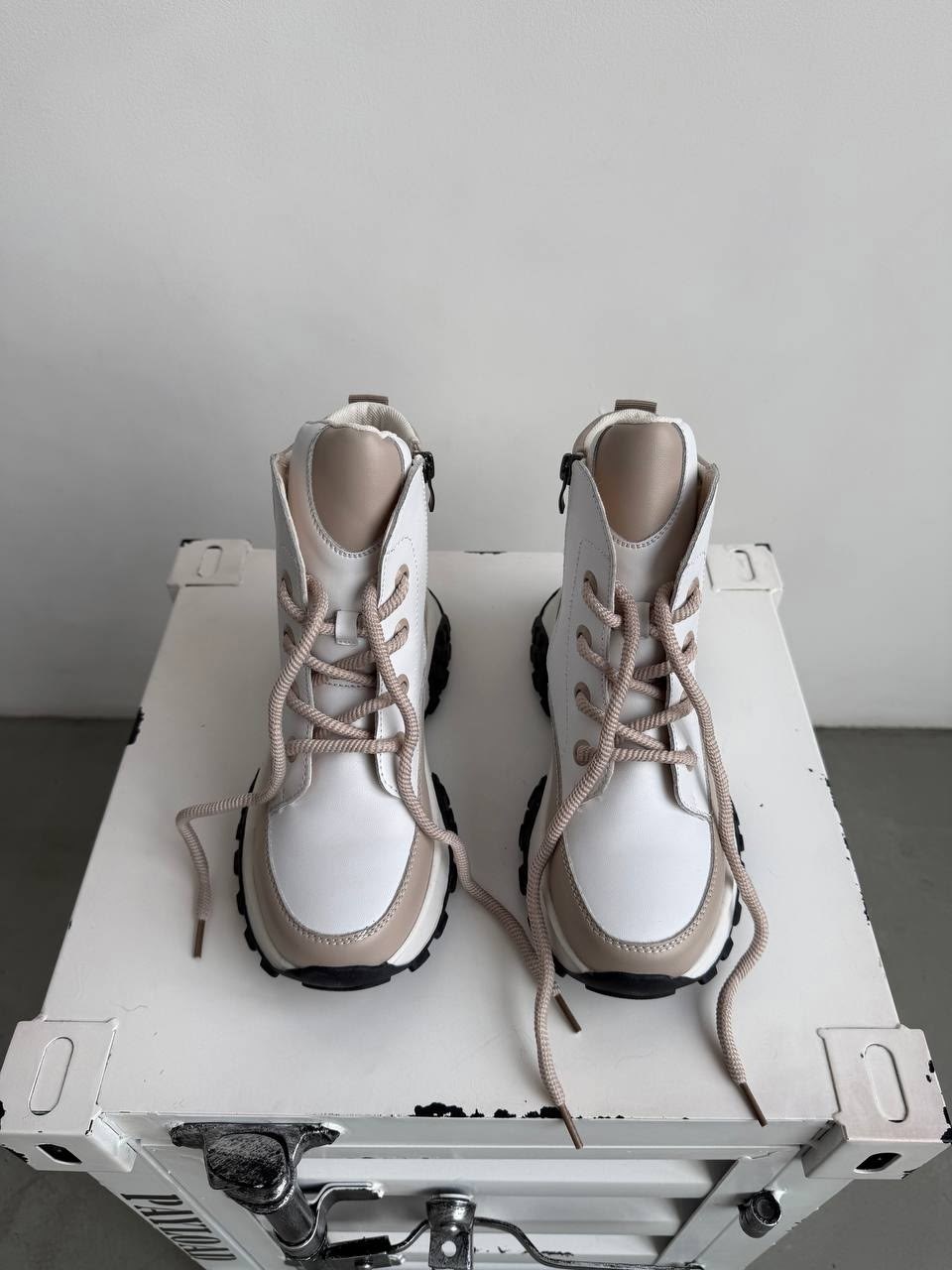 женские ботинки,, женская зимняя,ботинки модные, женская