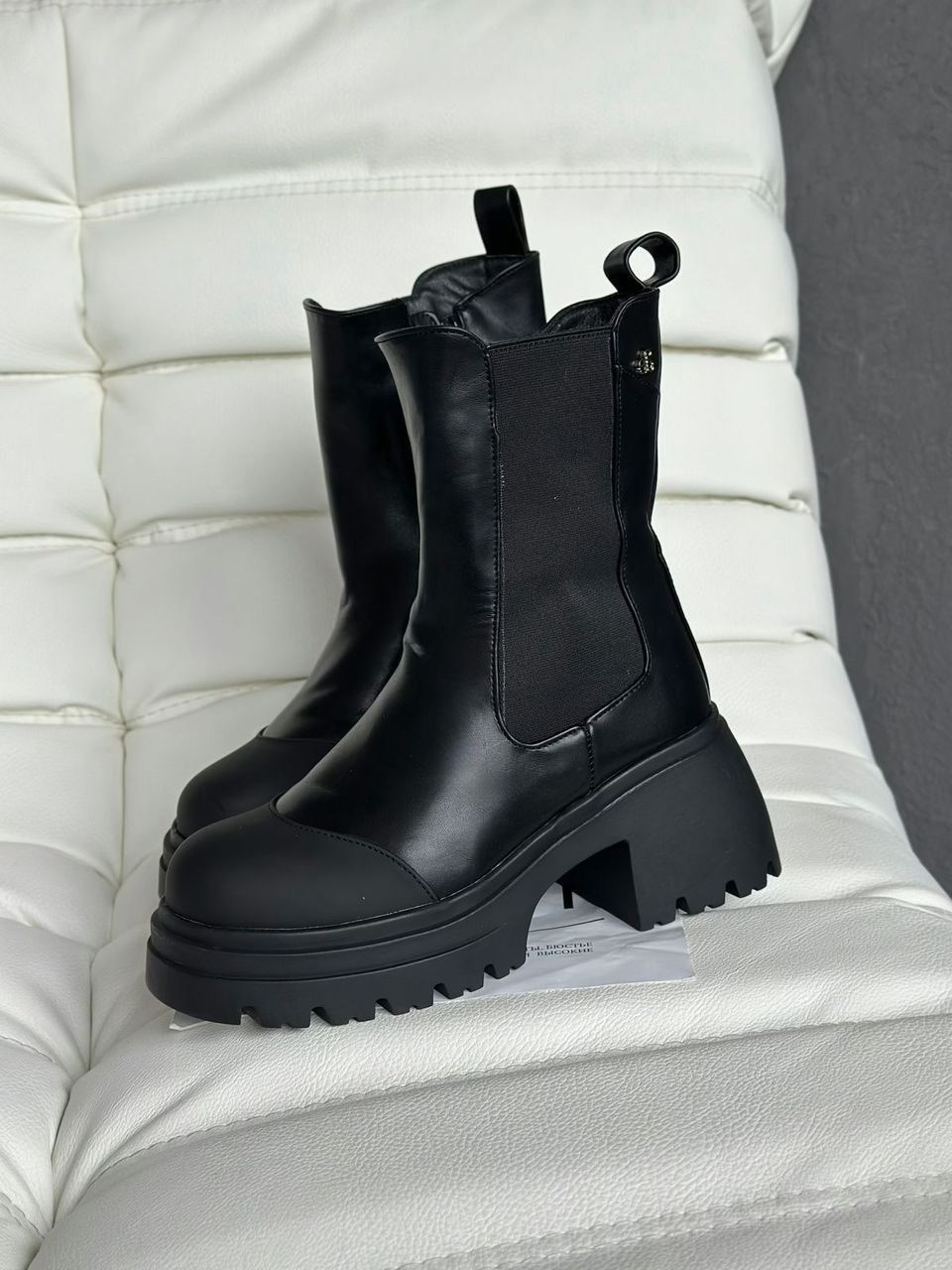 ботинки челси на тракторной подошве берцы зимние millions fashion shoes цвет черный,,ботинки челси женские,женские ботинки,ботинки женские зимние челси на толстой подошве с мехом feena