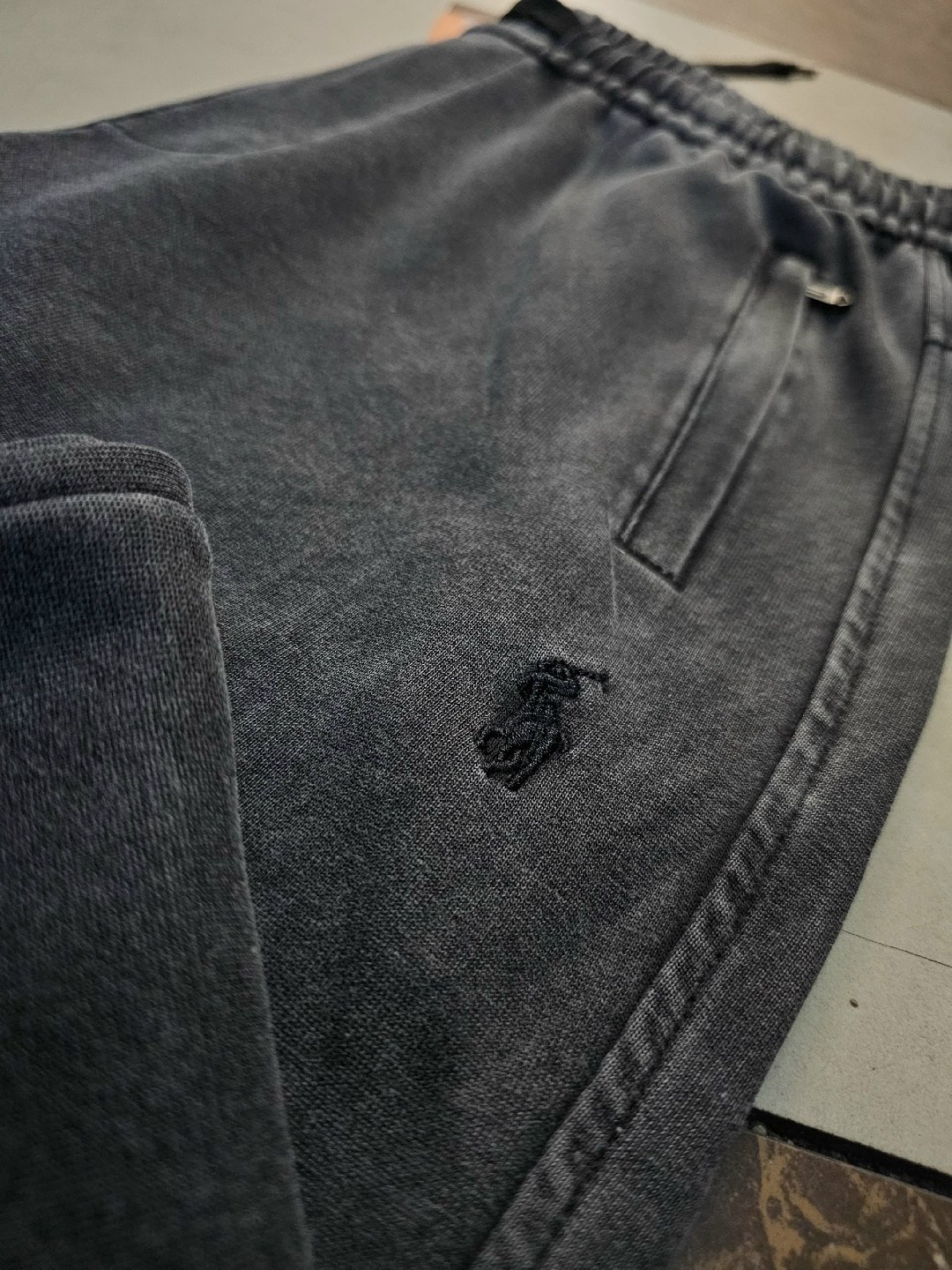 спортивные брюки,спортивные штаны,повседневные штаны,штаны мужские,мужские брюки