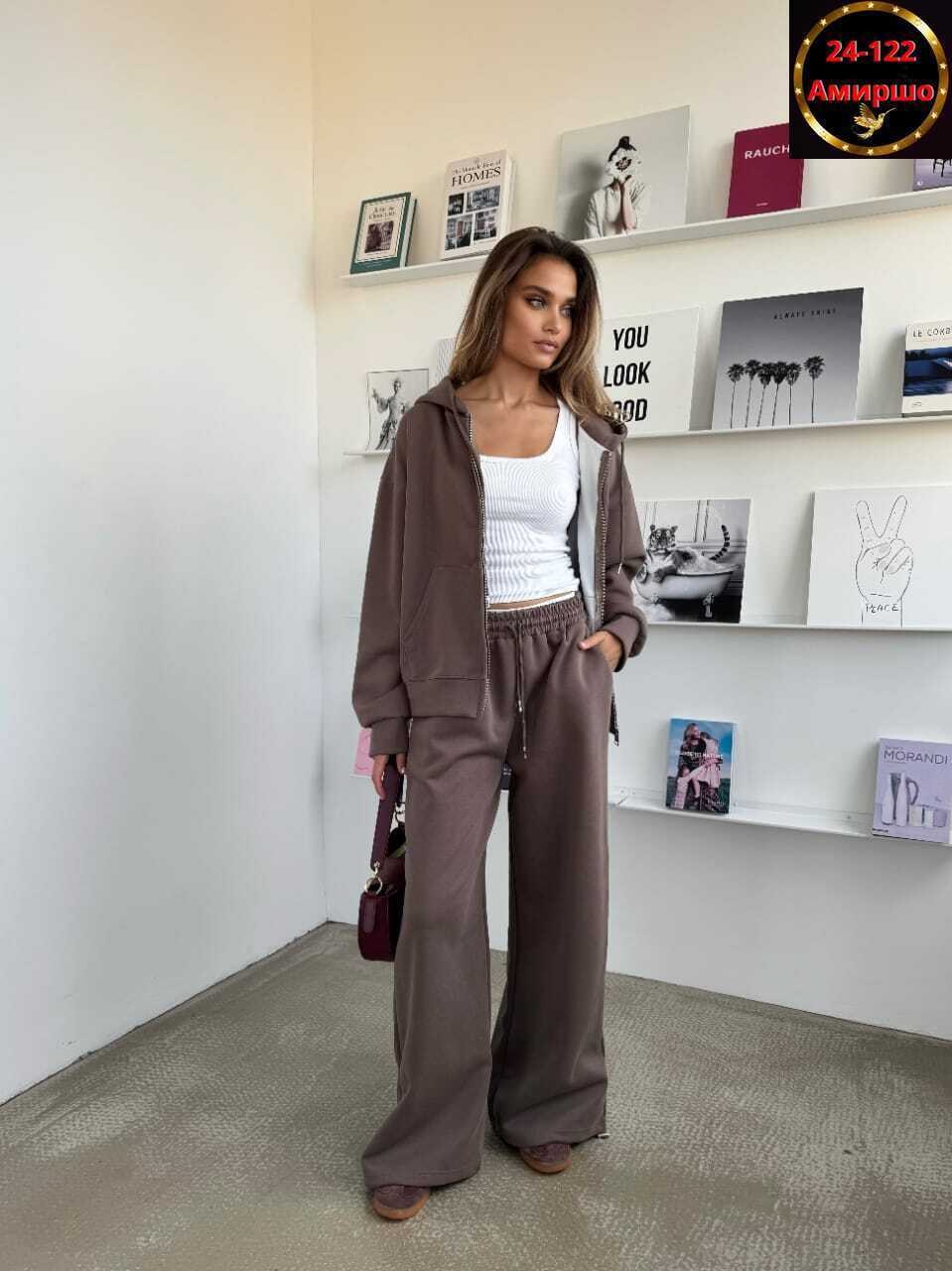 спортивные костюмы женские,cпортивный костюм женский на флисе,спортивный костюм укороченный зип sanny,спортивные костюмы,женский костюм двойка