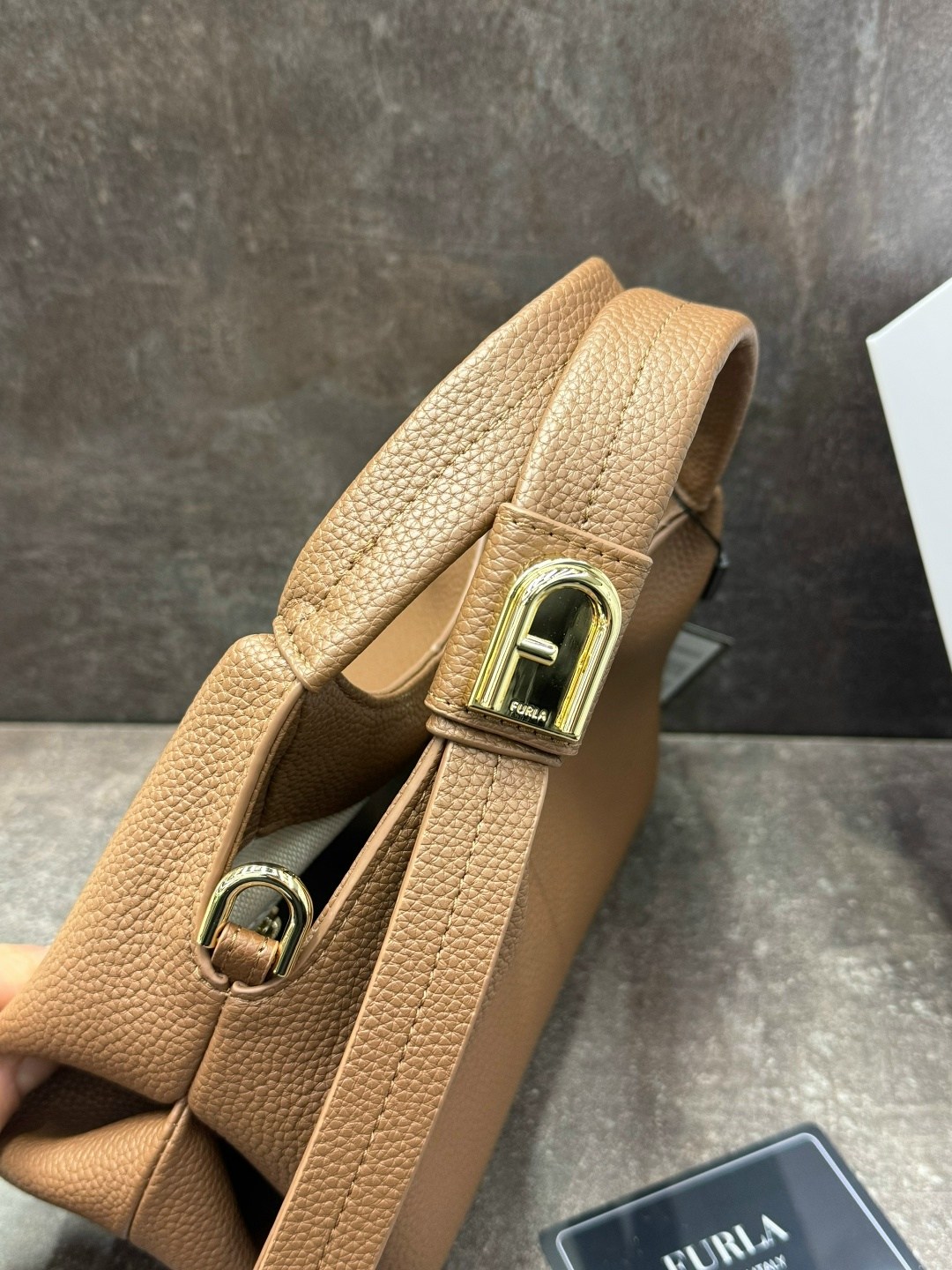 сумка furla,женская сумка furla натуральная кожа 100% оригинал,женская сумка furla натуральная кожа,сумка,женская сумка furla