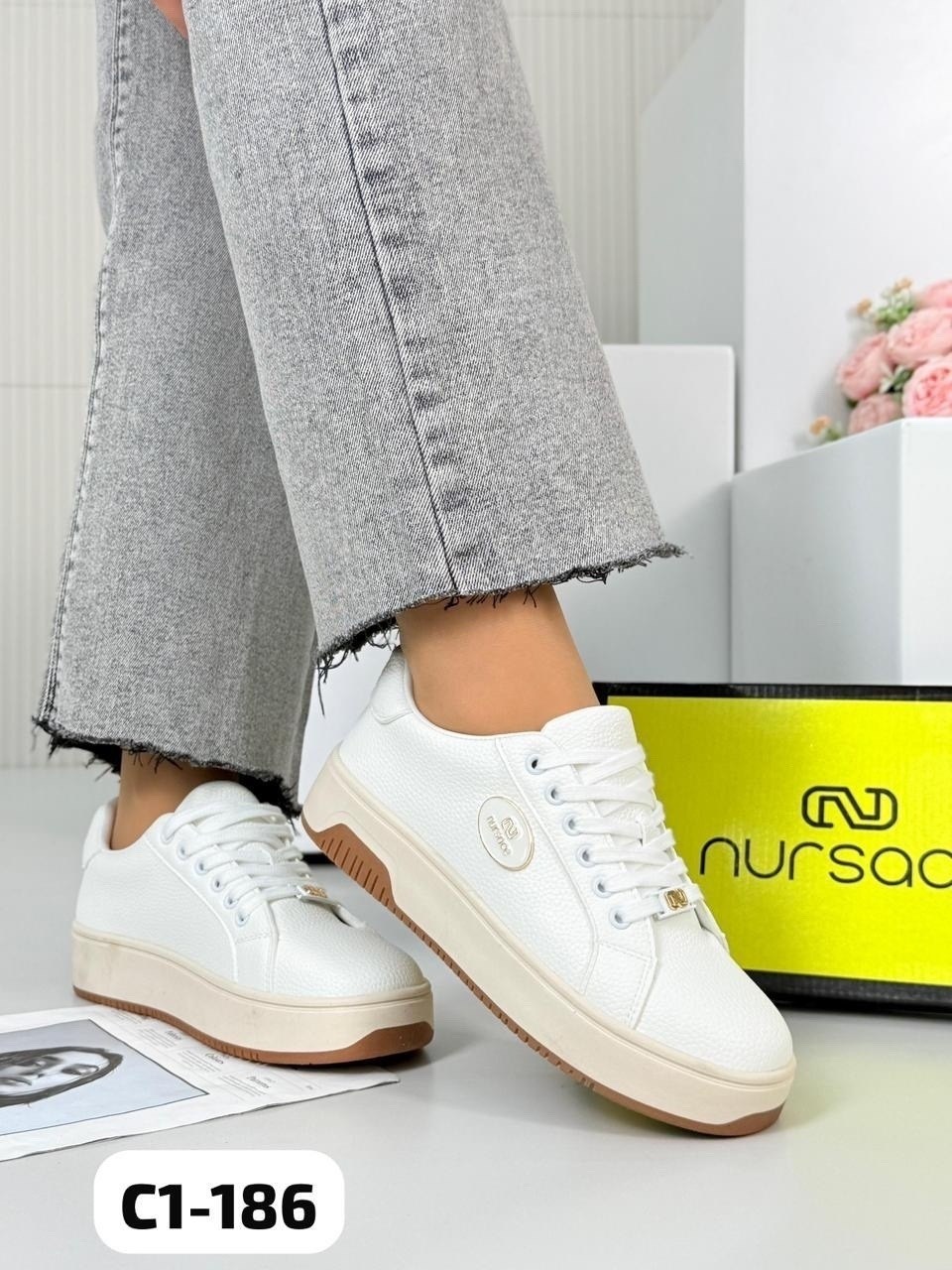 ,кроссовки женскиe,кеды женски,женские кеды,кеды мк женские