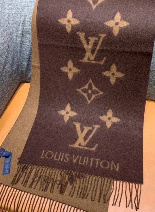 шарф louis vuitton,кашемировый шарф louis vuiton,шарф луи виттон,платок луи виттон оригинальный,женский шарф