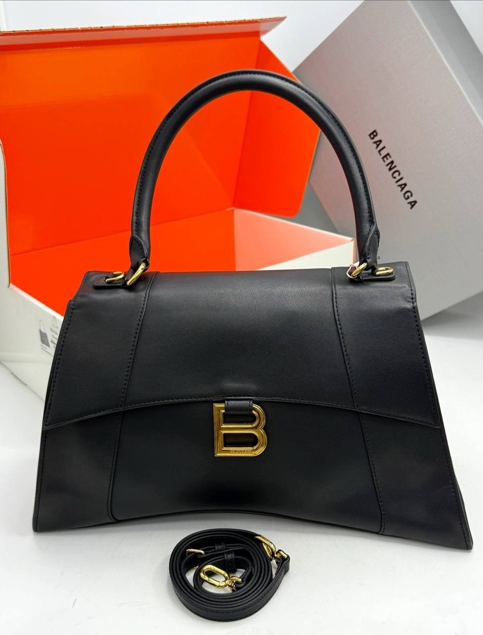 сумка баленсиага,сумка balenciaga,баленсиага сумка женская,сумка balenciaga hourglass,сумка баленсиага черная через плечо