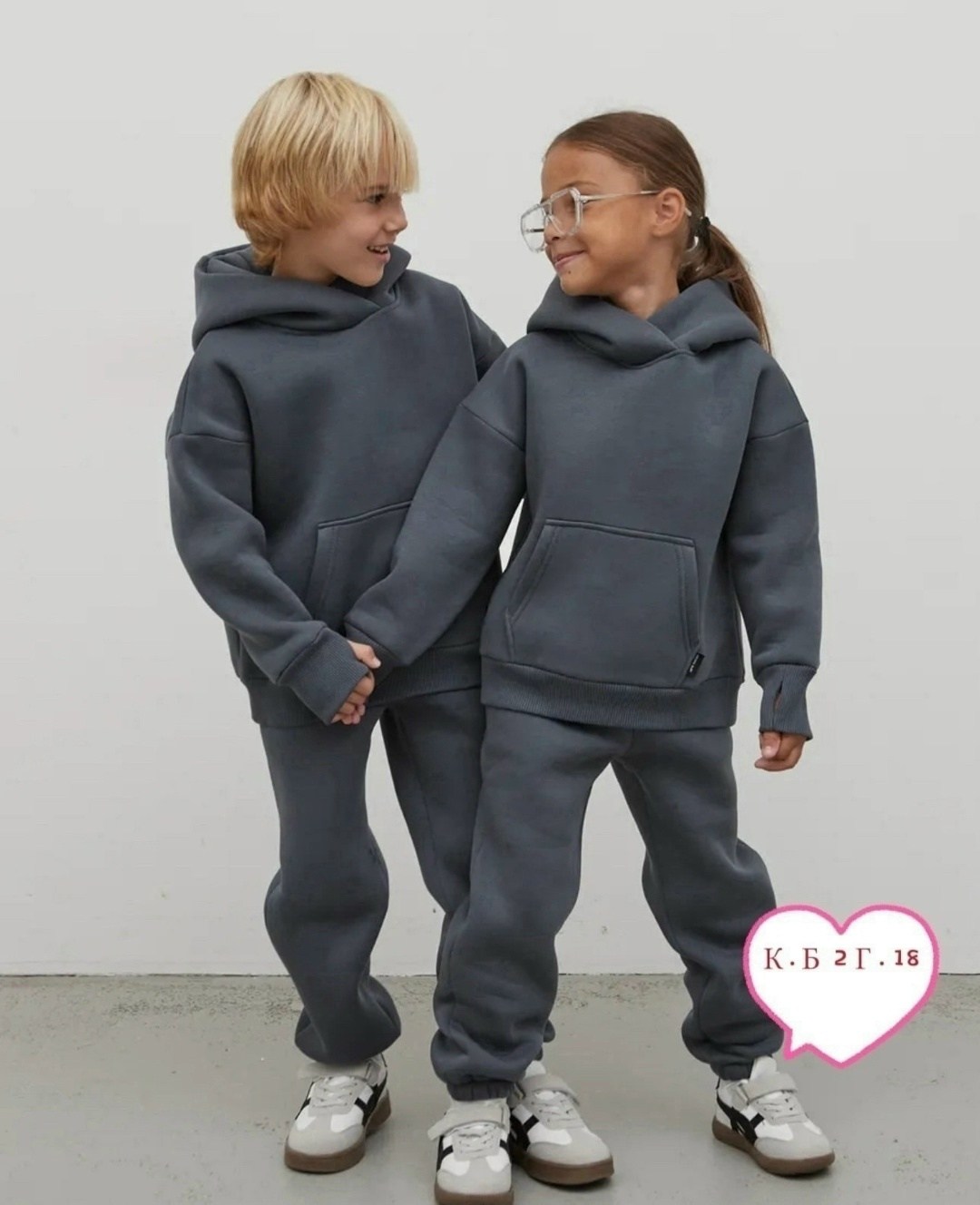 спортивный костюм для девочки,спортивный костюм фуксия,детские костюмы из футера,костюм на флисе,костюм спортивный