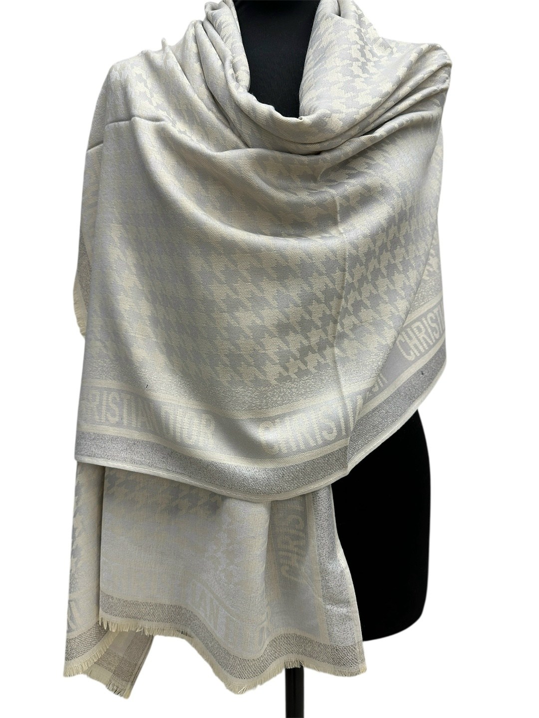 палантин dior,палантин диор,шарф диор,шарф кристиан диор,палантин женские