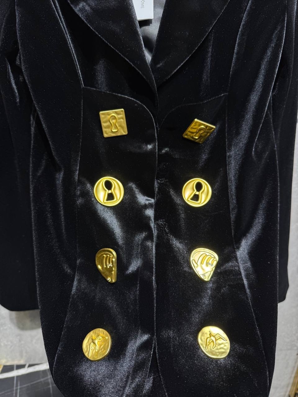 бархатный двубортный блейзер с лацканами и золотыми пуговицами,черный бархатный блейзер для женщин тонкий двубортный пиджак на пуговицах,женский бархатный пиджак,бархатный пиджак с золо