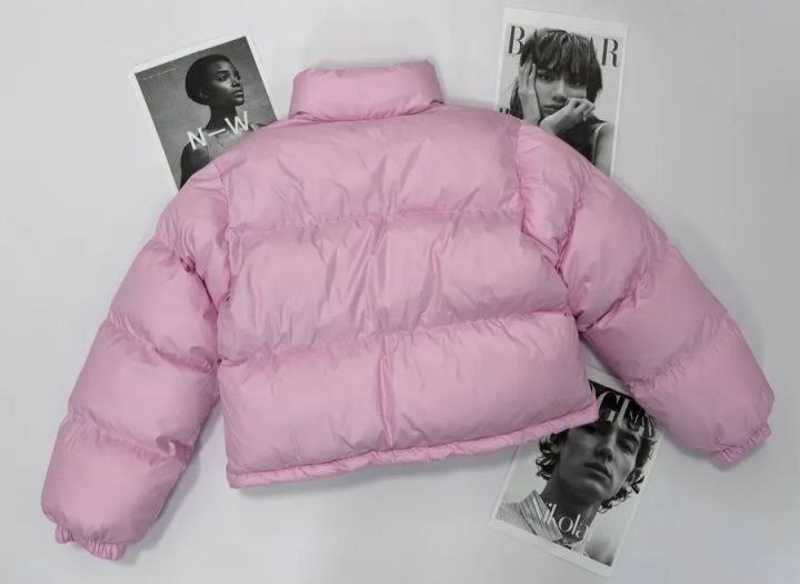 куртка монклер розовая женская,пуховик moncler,короткий женский пуховик moncler розовый,куртка moncler женская розовая,moncler розовая полиэстеровая куртка для женщин