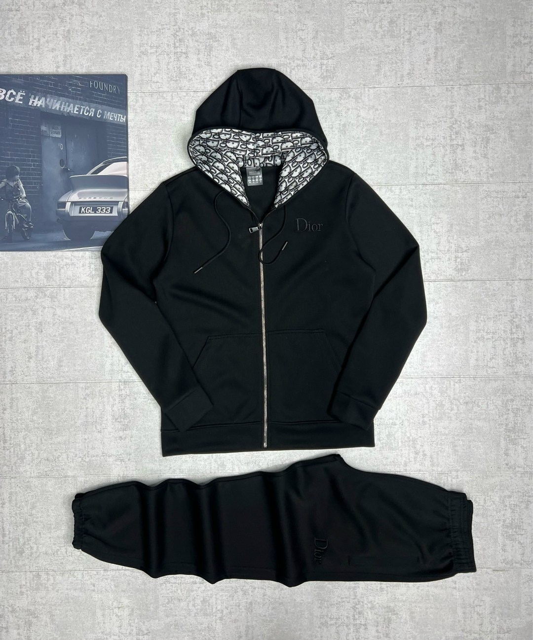 спортивный костюм кристиан диор,спортивный костюм dior,спортивные костюмы brunello cucinelli,спортивный костюм stefano ricci,мужской спортивный костюм