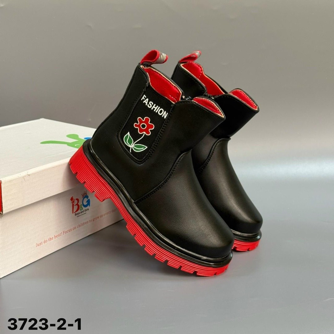 ,сапожки,ботинки детские,детская ,короткие сапоги