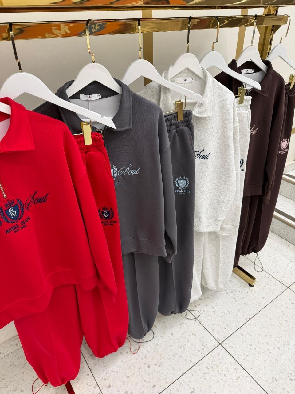 спортивный костюм женский,спортивный костюм,спорт костюм,костюм fendi женский,спортивный костюм brunello cucinelli 7934