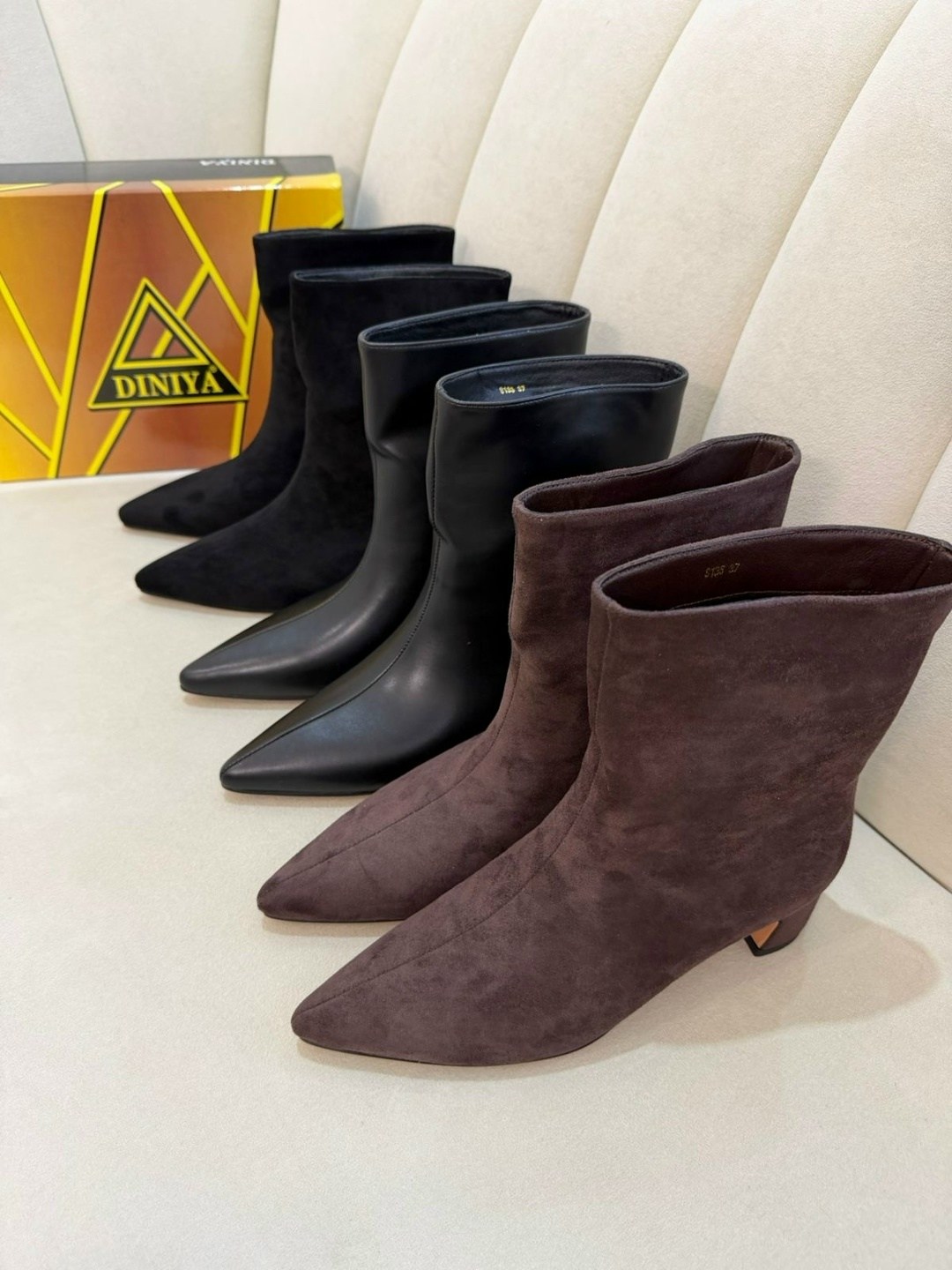 ,женские ботильоны,модные ботильоны,женские ботильоны на высоком каблуке с острым носком,женские ботильоны с острым носком