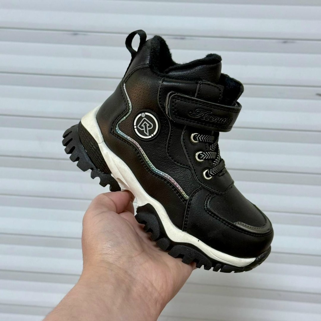 ,детские ботинки,ботинки зимние детские, детская,кроссовка детская