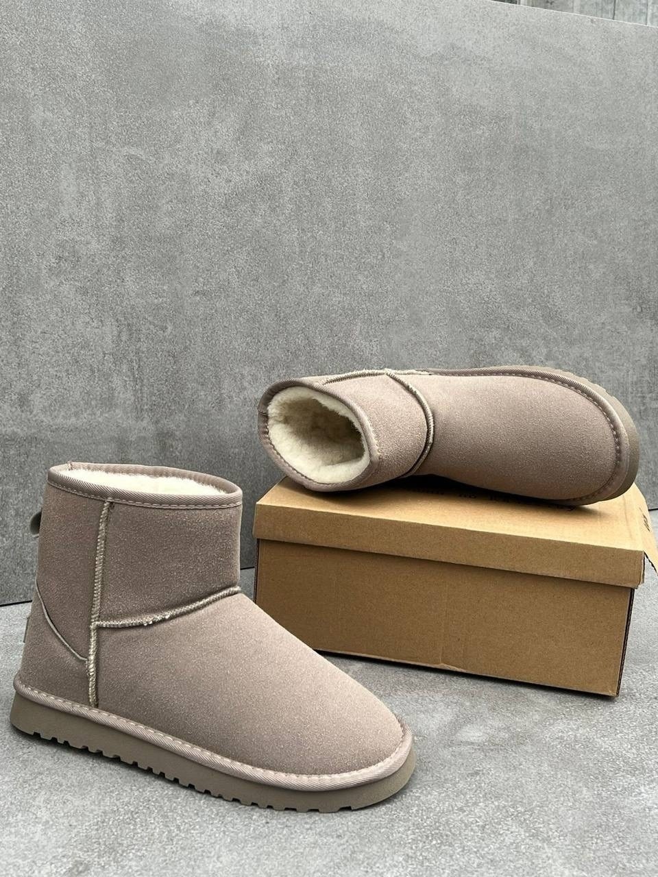 угги classic mini ii boot ugg серо-бежевый,ботинки угги ugg classic ultra mini,угги metallic classic mini,угги,женские угги