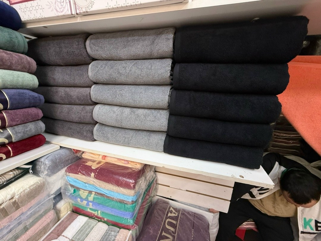 черное махровое полотенце,полотенце черное,микрофибра полотенце,полотенце из микрофибры черное,полотенца из микрофибры