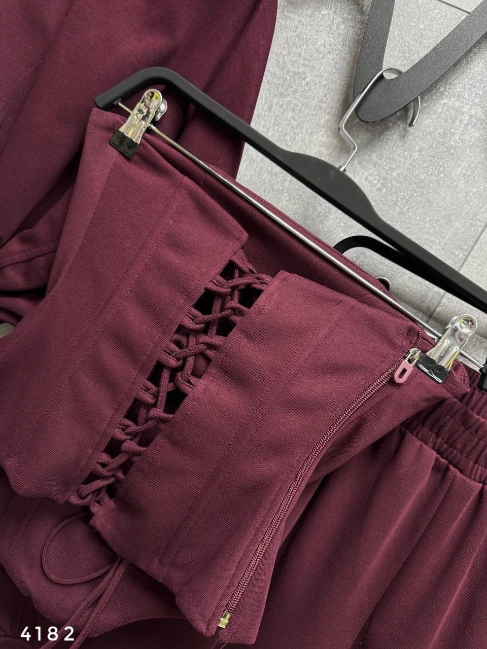 костюм тройка женский,брючный костюм,женский костюм,спортивные костюмы,женский спортивный костюм