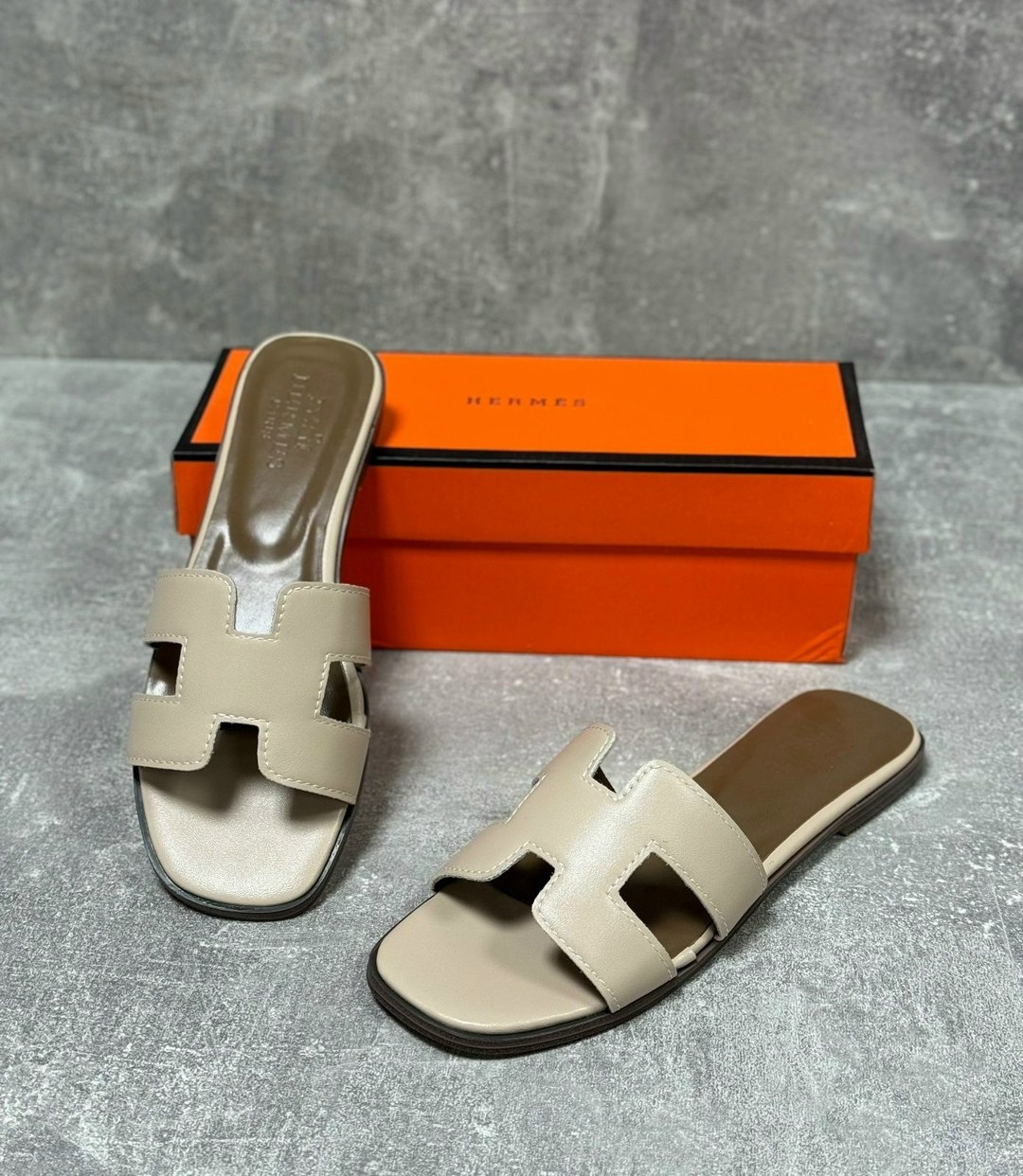 шлепанцы гермес женские,шлепки hermes женские,шлепки эрмес оригинал,шлепки гермес женские,шлепки hermes сабо