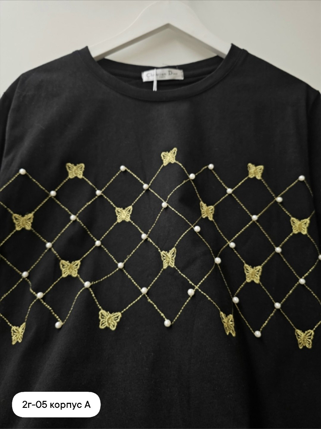 дизайн футболки,футболка,футболка со стразами,футболка с принтом,женская футболка