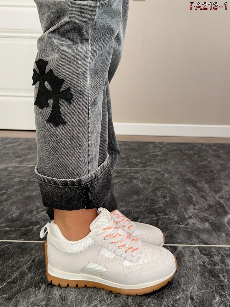 кроссовки женскиe,,повседневные кроссовки,стильные кроссовки,кроссовка