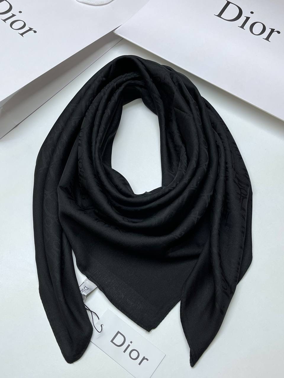 женский шелковый платок шарф,платок диор шелковый,платок шелковый однотонный,атласный платок,шелковый платок шарф