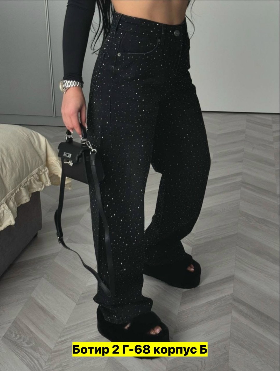 джинсы со стразами,джинсы труб со стразами,джинсы женские,женские джинсы со стразами,джинсы клеш со стразами h&a collection