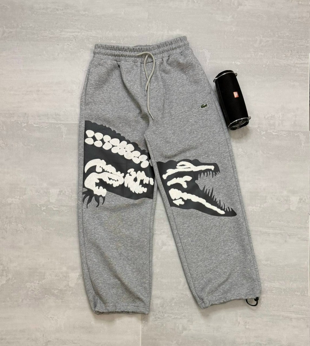 штаны спортивные,мужские спортивные брюки lacoste серые,брюки спортивные,брюки спортивные lacoste,мужские спортивные брюки