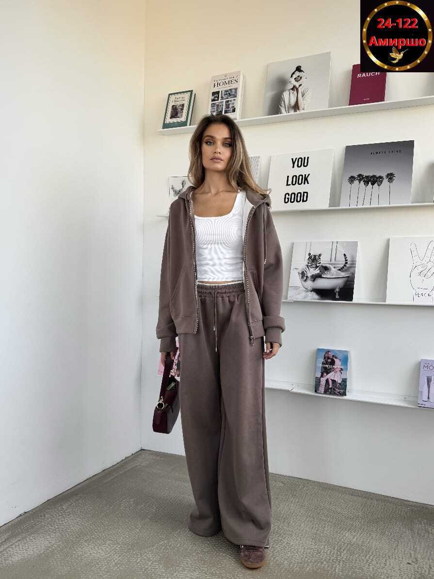 спортивные костюмы женские,cпортивный костюм женский на флисе,спортивный костюм укороченный зип sanny,спортивные костюмы,женский костюм двойка