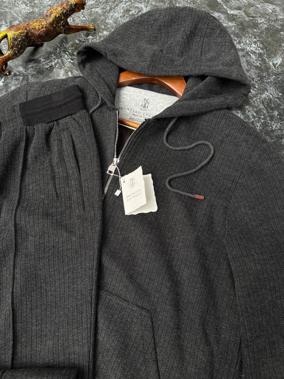 спортивный костюм loro piana,костюм brunello cucinelli,костюм спортивный brunello cucinelli,спортивный костюм brunello,спортивный костюм brunello cucinelli мужской