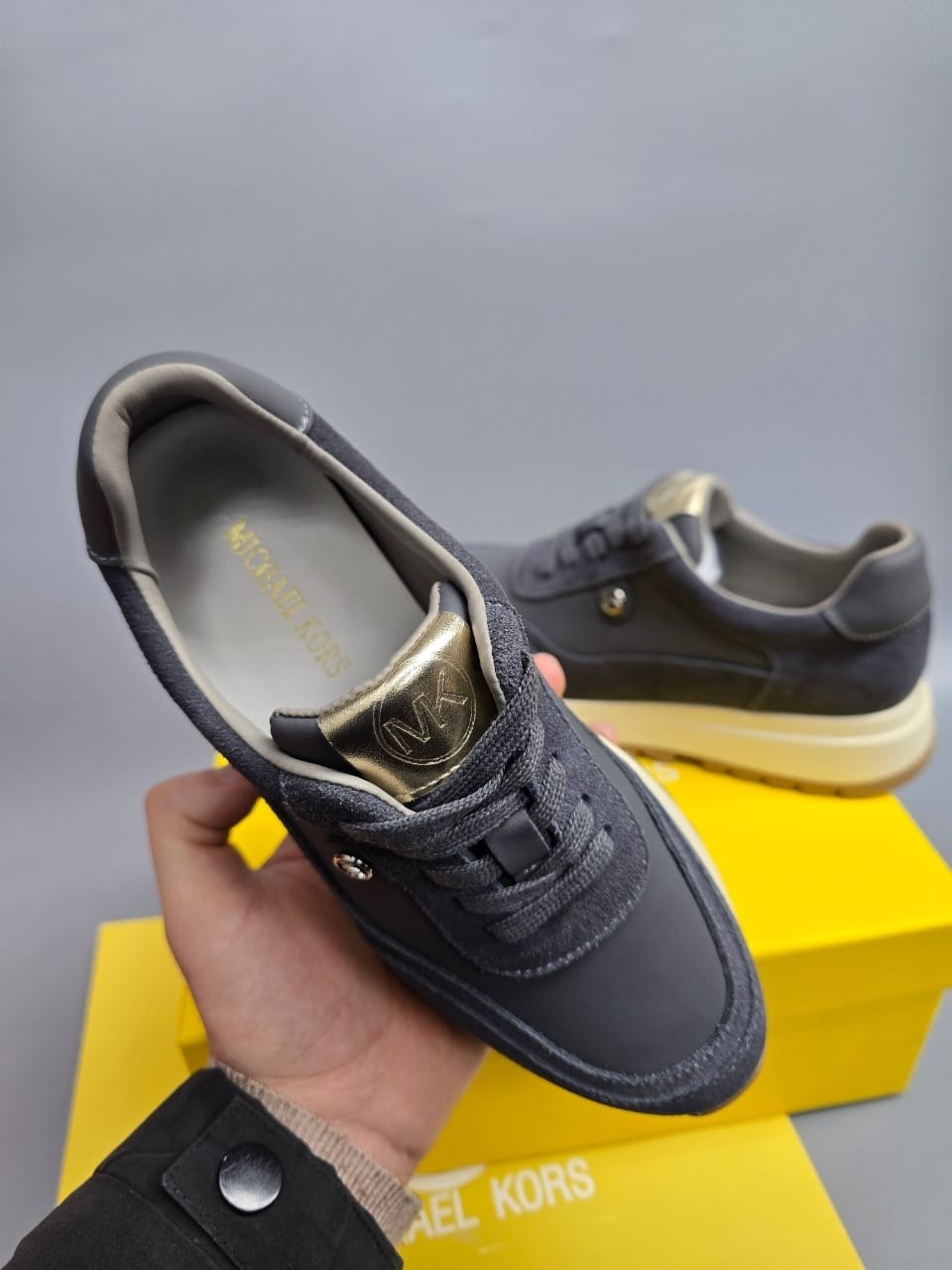 кроссовки michael kors,кроссовки фенди мужские,,кроссовки женскиe,michael kors кроссовки женские