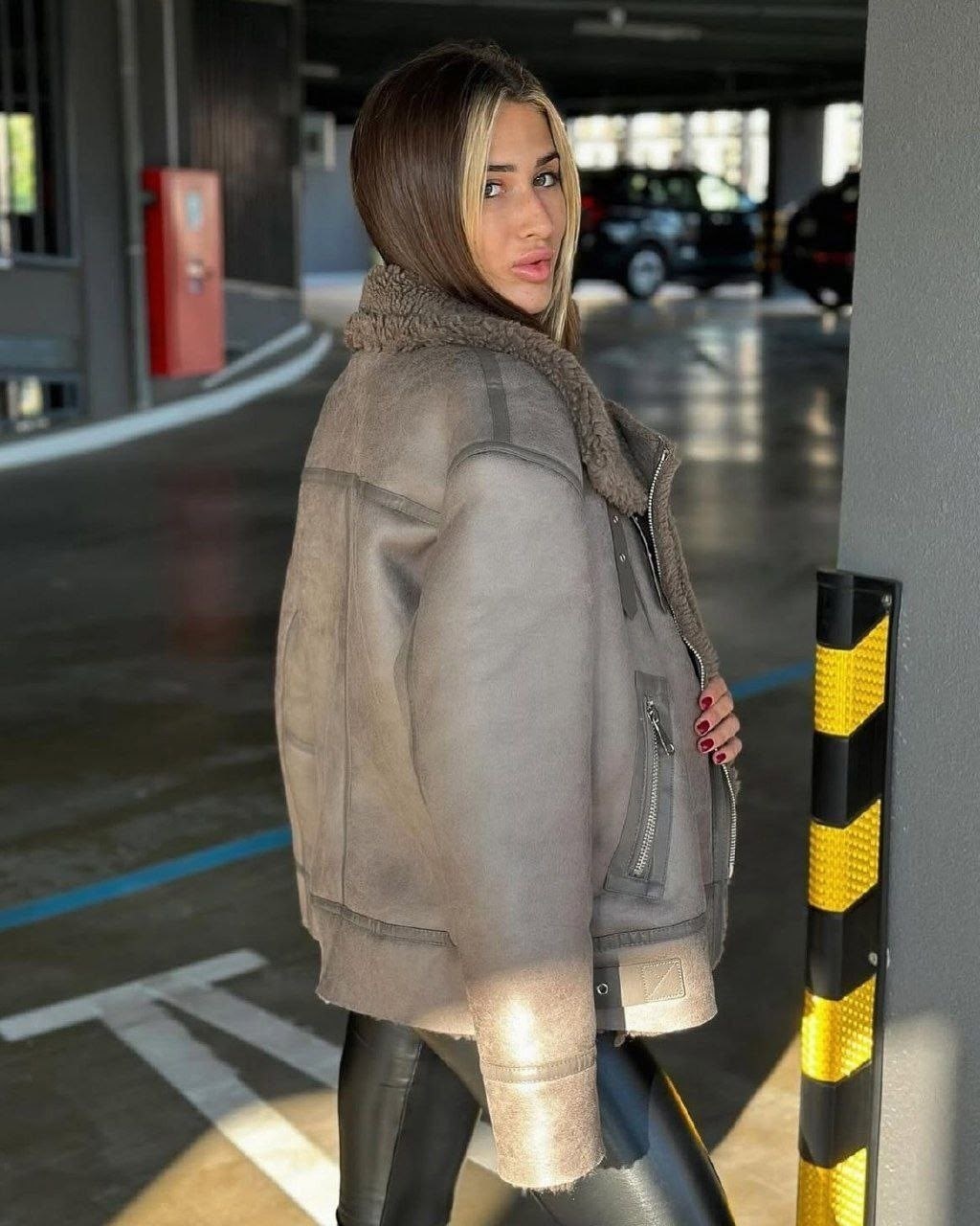 дубленка,дубленка авиатор женская,дубленка в стиле zara,дубленка женская,модная дубленка 2026