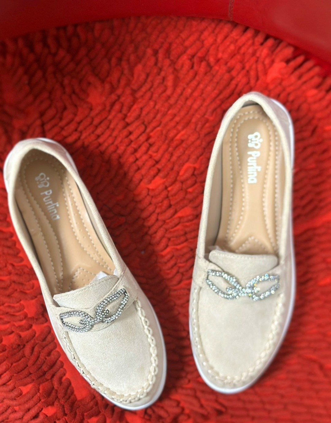 ,женские мокасины,лоферы loro piana женские,мокасины италия женские,мокасины женские бежевые