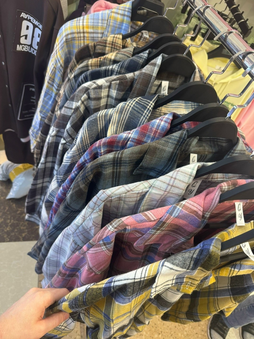 женская рубашка в клетку,рубашка оверсайз в клетку варенка arzu,рубашка oversize фланелевая с принтом в клетку,рубашка женская оверсайз фланелевая клетчатая хлопковая befree,женская рубашка