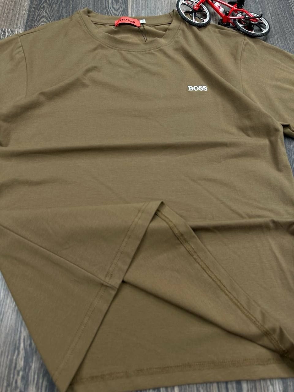 ,футболки мужские,мужские футболки hugo boss,футболки для мужчин