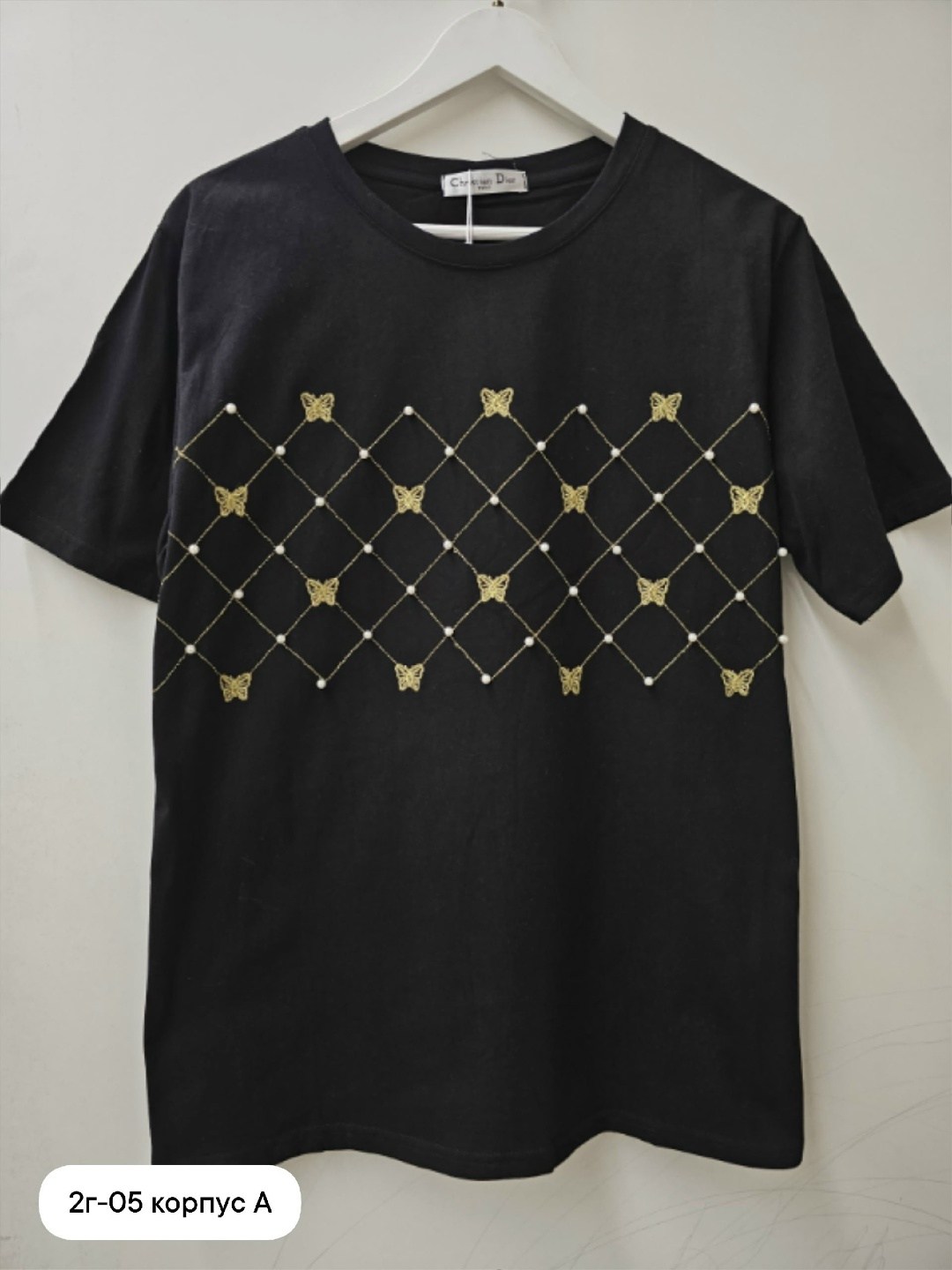 дизайн футболки,футболка,футболка со стразами,футболка с принтом,женская футболка