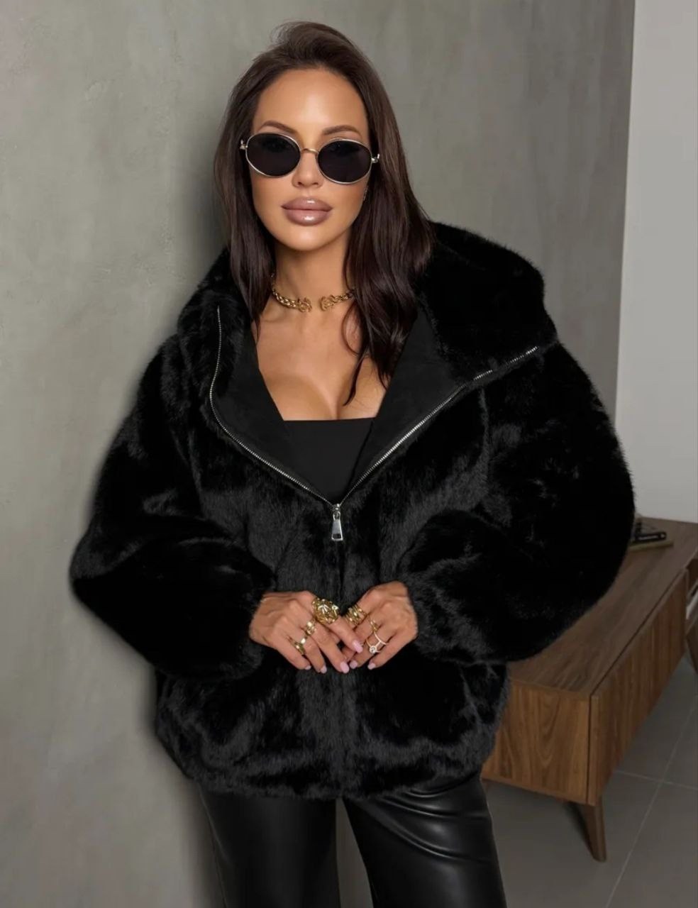 шуба искусственная экошуба зимняя с капюшоном (oversize) n&t store,норковая шуба,эко шуба искусственная женская короткая с капюшоном mogo,шубка,норковая шуба с капюшоном