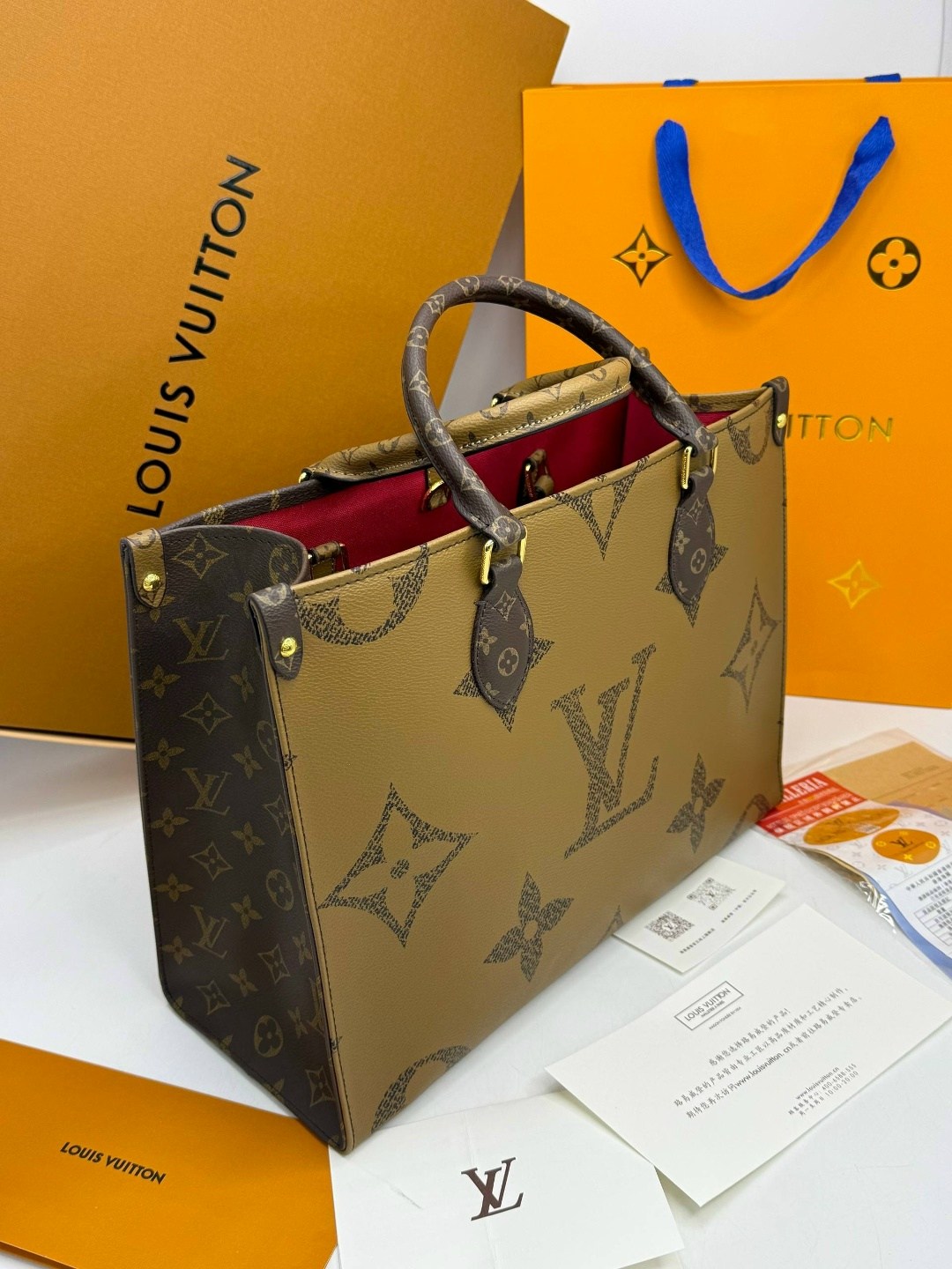 сумка женская louis vuitton,louis vuitton сумка,сумка луи виттон,сумка onthego mm louis vuitton,сумка