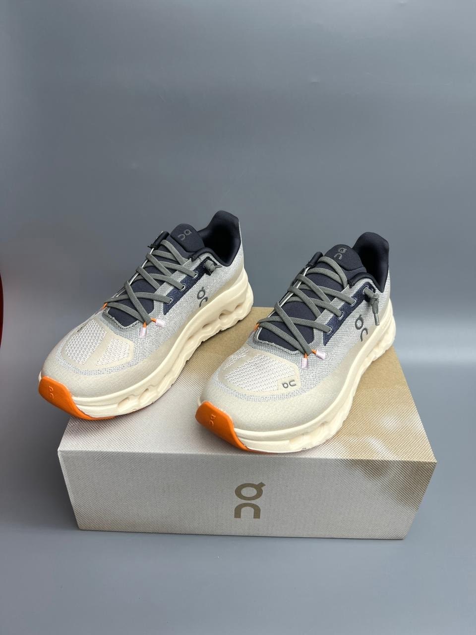 кроссовки,спортивные кроссовки,on cloudtilt кроссовки,дышащие кроссовки,повседневные кроссовки