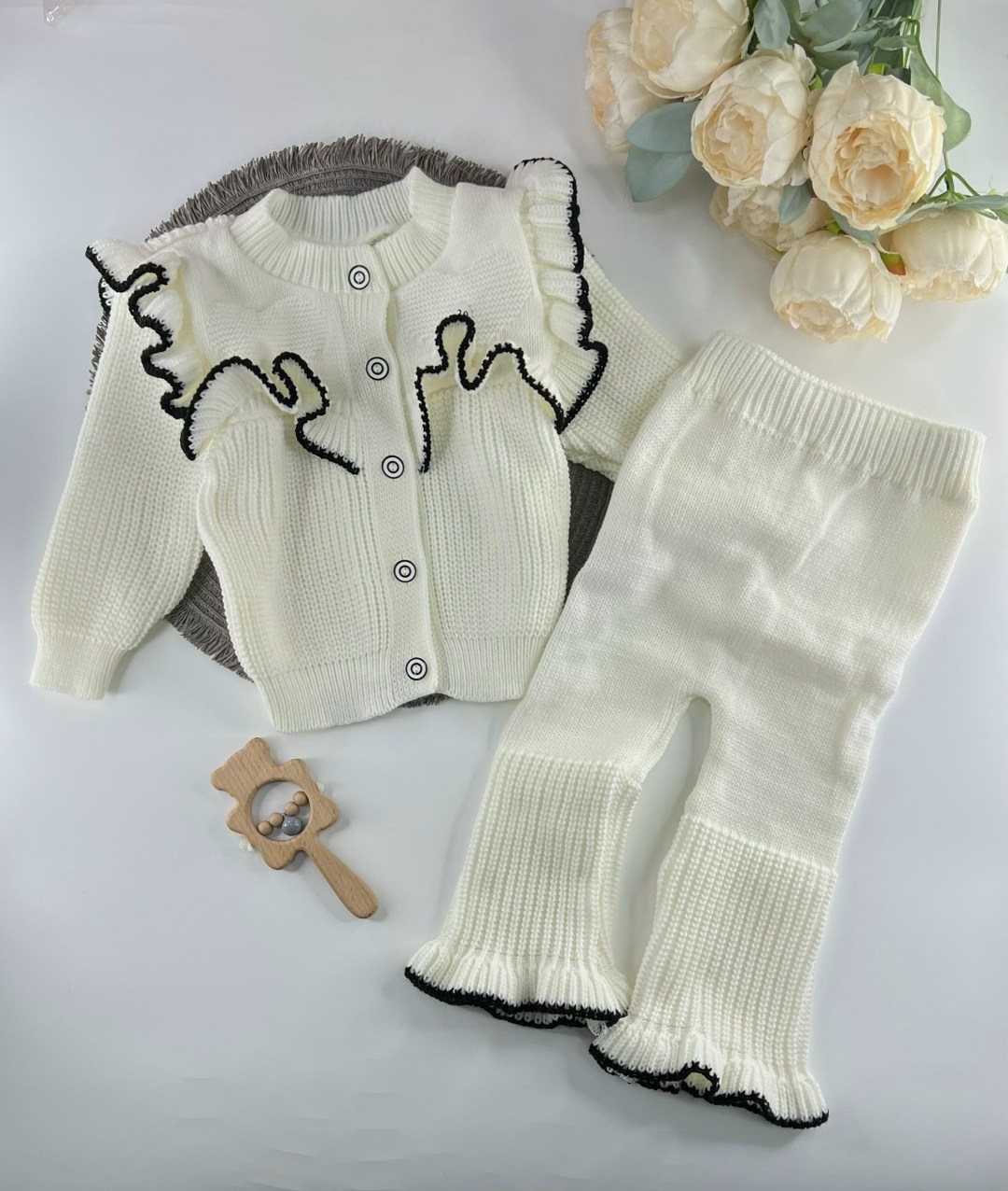 вязаный костюм для девочек,вязаный костюм детский,костюм вязаной,костюм для девочки спицами,костюм для девочек