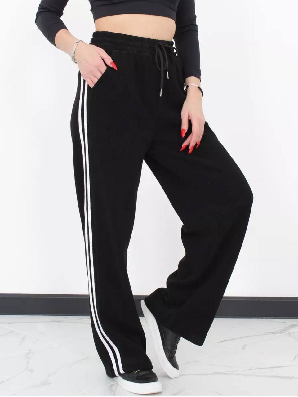 брюки вельветовые палаццо с лампасами hoanglam_shop,брюки спортивные,брюки спортивные вельветовые палаццо с лампасами,брюки спортивные женские,брюки спортивные вельветовые палаццо с лампасами anhthu b