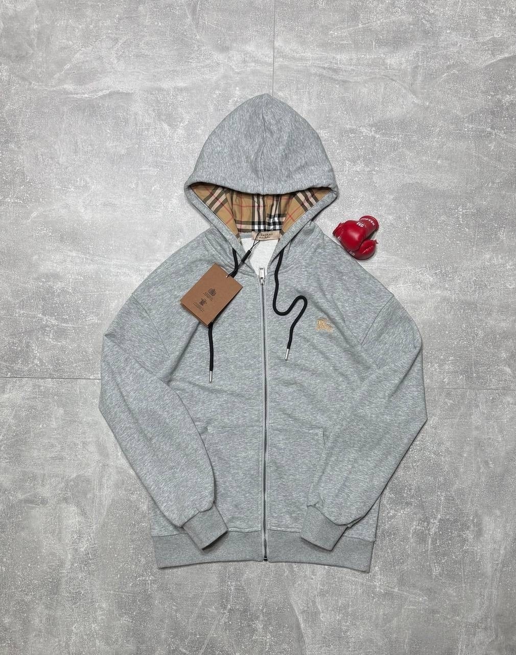 зип худи burberry,burberry hoodie,zip hoodie burberry grey vintage,burberry zipper hooded casual hoodie gray,burberry hoodie grey zip