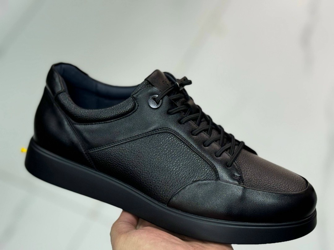 ,кожаные кроссовки мужские,кроссовка мужской,мужская ,мужские кроссовки из натуральной кожи