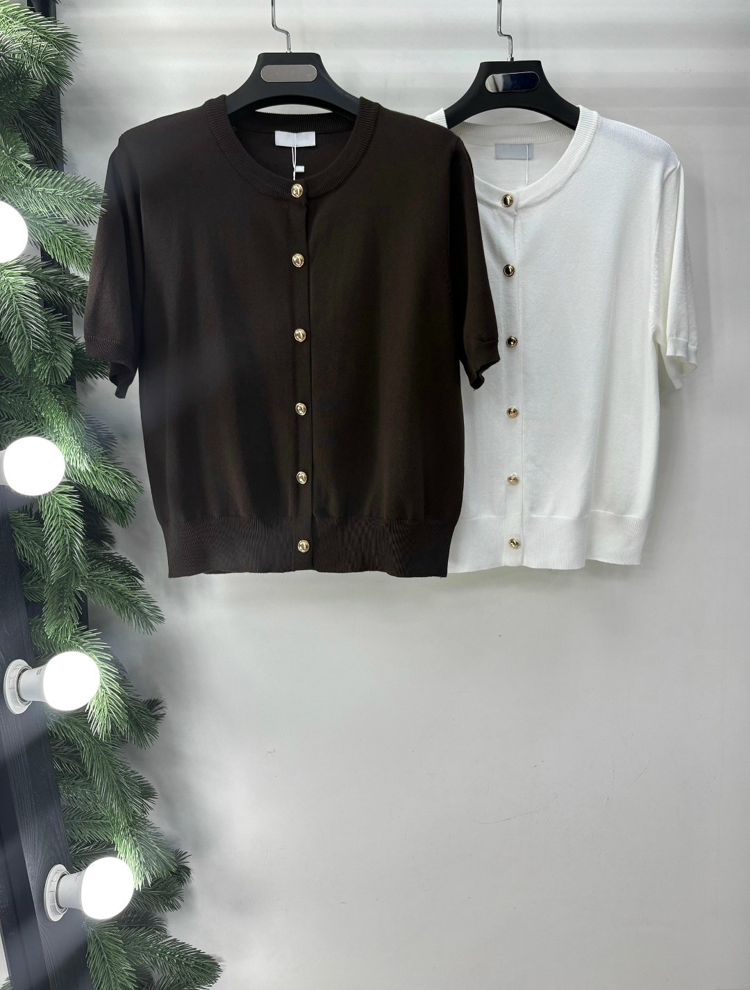 кофта кардиган,кардиган с пуговицами,красный кардиган,повседневный кардиган,кардиган с круглым вырезом