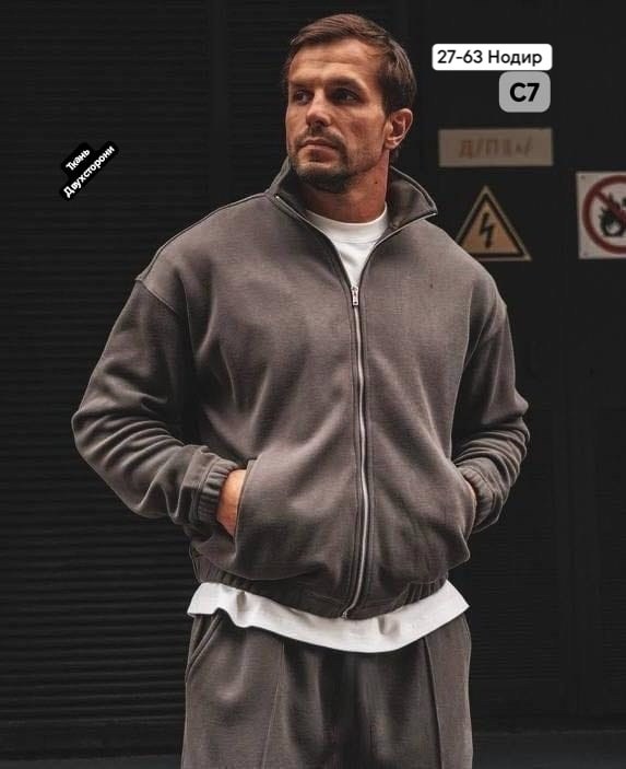 мужской спортивный костюм на флисе,спортивные костюмы для мужчин,мужские спортивные костюмы,мужской спортивный костюм серого цвета,мужской спортивный костюм теплый