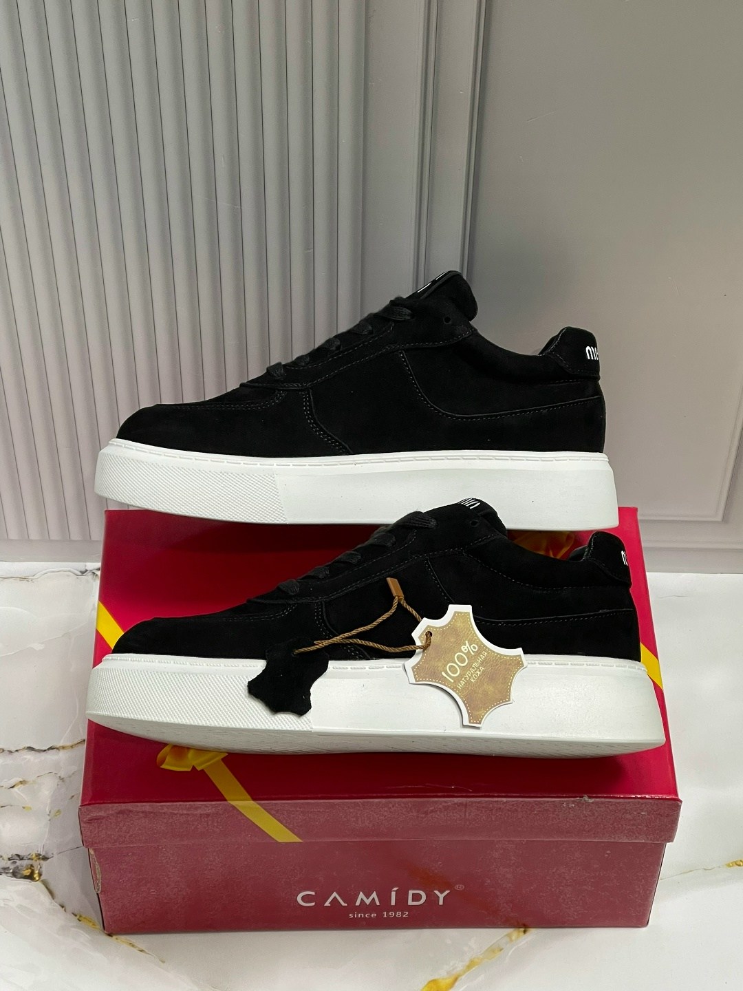 ,женские кроссовки,кроссовки ugg,женская ,кроссовки замшевые