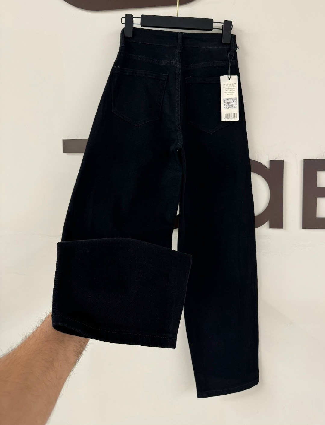 женские джинсы,стильные джинсы,джинсы,широкие джинсы,джинсы прямые