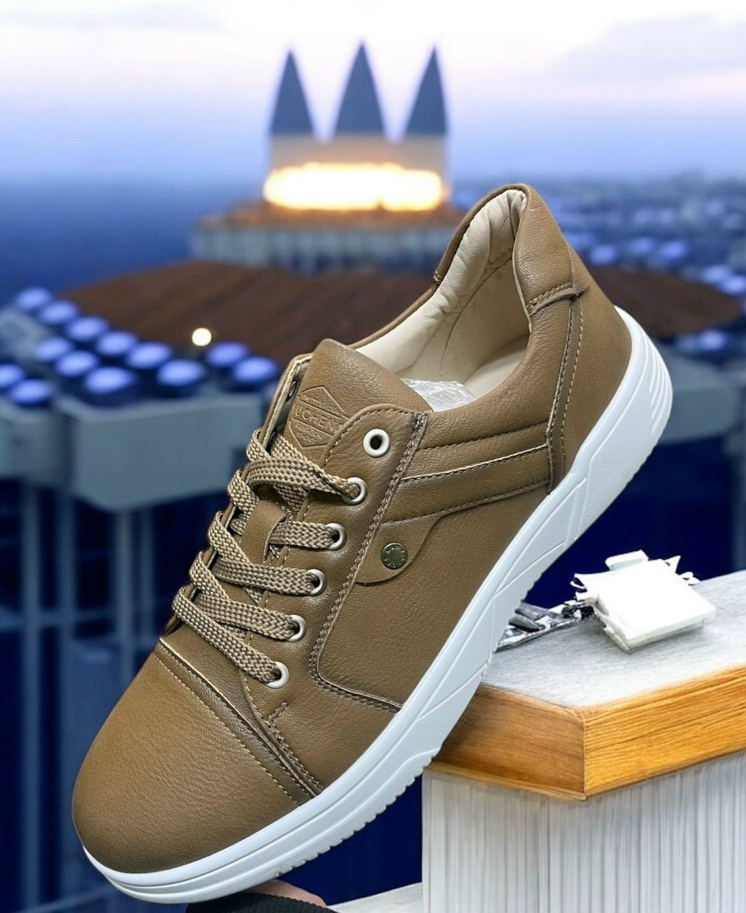 ,спортивная ,обуви,женская ,кеды женские кожаные