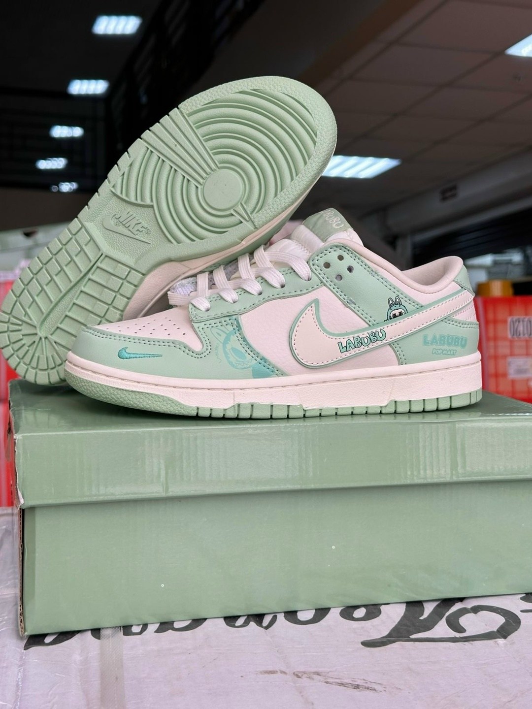 кроссовки nike air jordan 1 low x travis scott x labubu,кроссовки,nike air jordan 1 low travis scott,кроссовки женскиe,кроссовки air